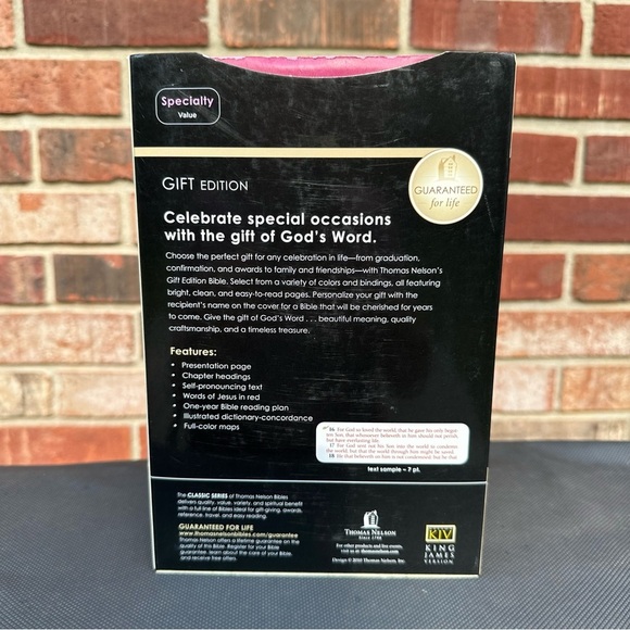 Holy Bible-KJV Classic Series Gift Edition 1987 Thomas Nelson NEW Berry Leather - Picture 2 of 11